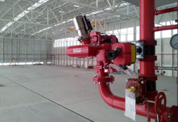 Foam system in a hangar