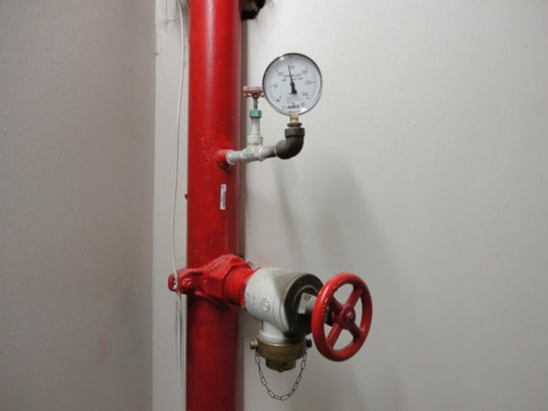 Hydrostatic test on standpipe