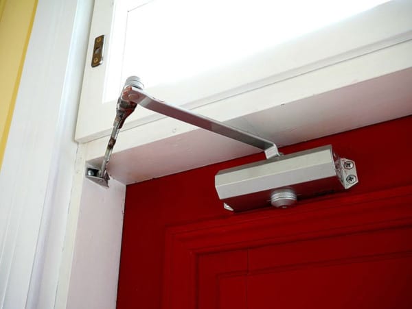 Door closer