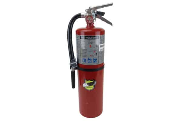 Dry chemical fire extinguisher