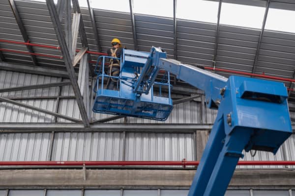 Fire sprinkler installer