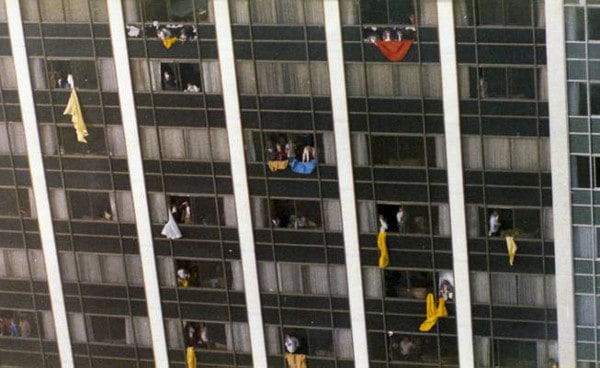 Guests huddling at the windows of the MGM Grand
