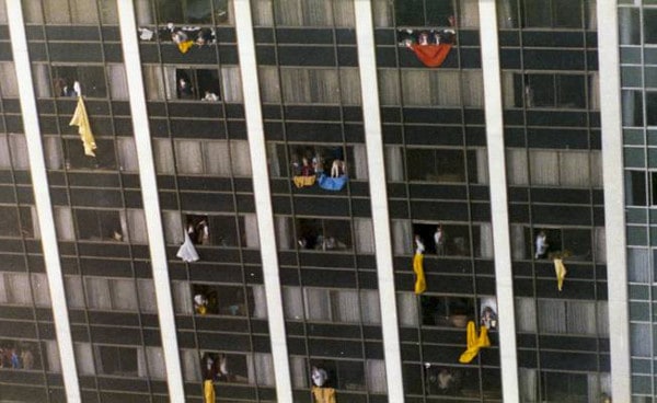 Guests huddling at the windows of the MGM Grand