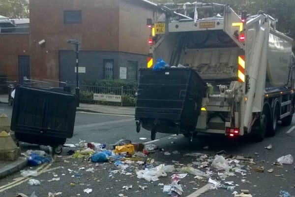 Fire extinguisher explosion in London