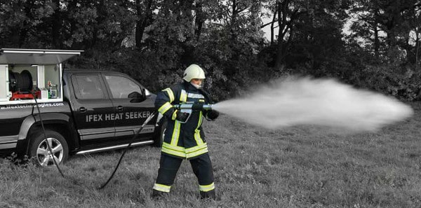 Impulse firefighting gun