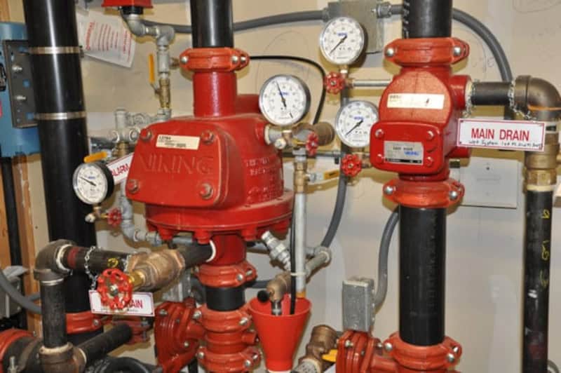 Fire sprinkler main drain