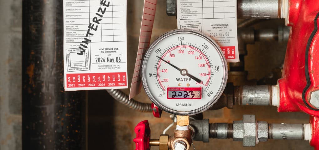 Sprinkler gauge at riser
